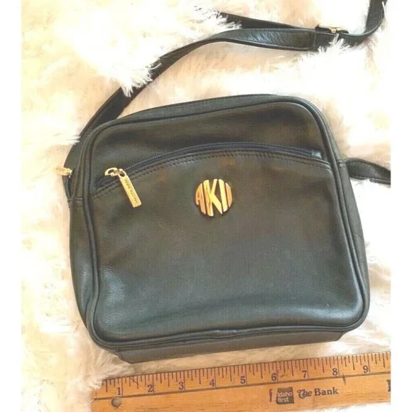 Vtg Anne Klein II Green Leather Crossbody Purse Bag Monogram Logo Korea Strap - Picture 5 of 10